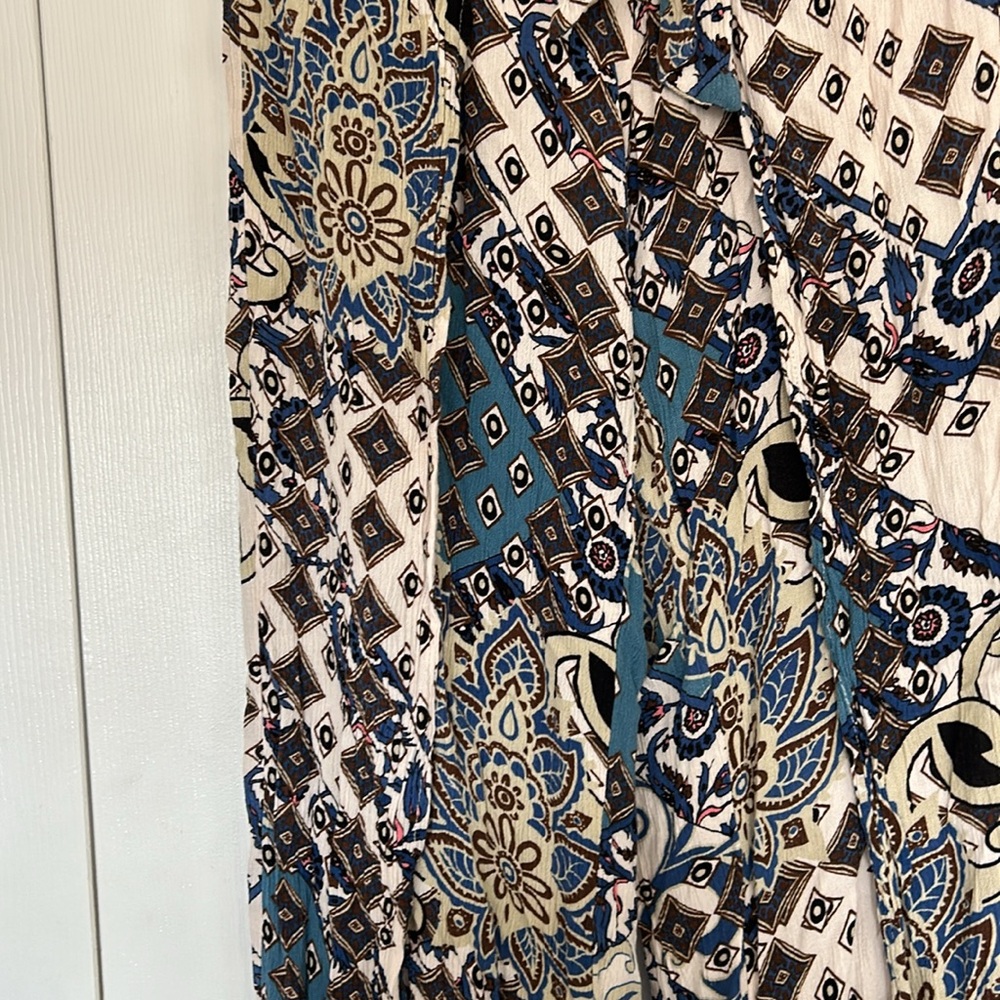 Patterned beach pants - Picture 3 of 3